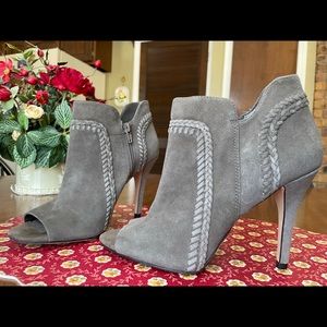 Vince Camuto “Abesta” Suede Leather Ooen-Toe Ankle Bootie
